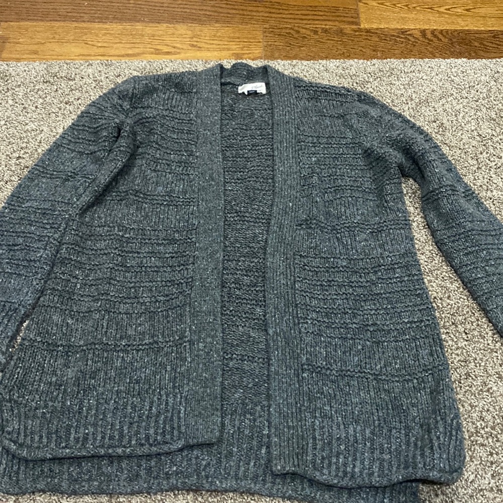 Grey knit open face cardigan from Universal Thread size s